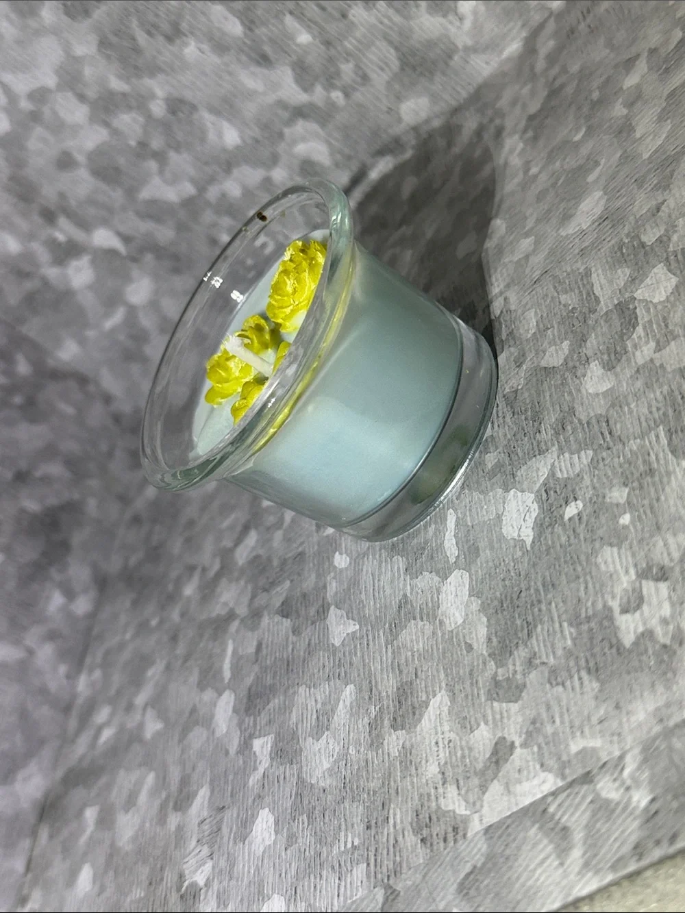 Jasmine scented candle with Peony scented flowers and bows